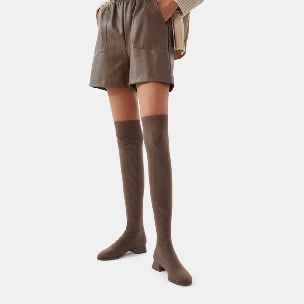 NEW VIVAIA Madeline Round-Toe Over-the-Knee Wool Boots